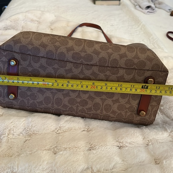 Coach purse. Signature “C” brown leather